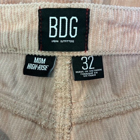 Bdg Urban Outfitters Mom High Rise Pink Corduroy Pants EUC - Picture 5 of 5